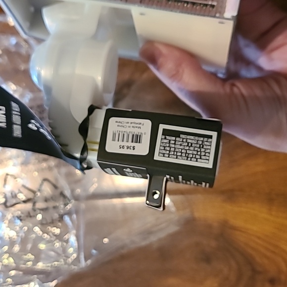 Bath and Body Works Holiday Bakeshop Projector Wallflowers Fragrance Plug - Picture 6 of 7